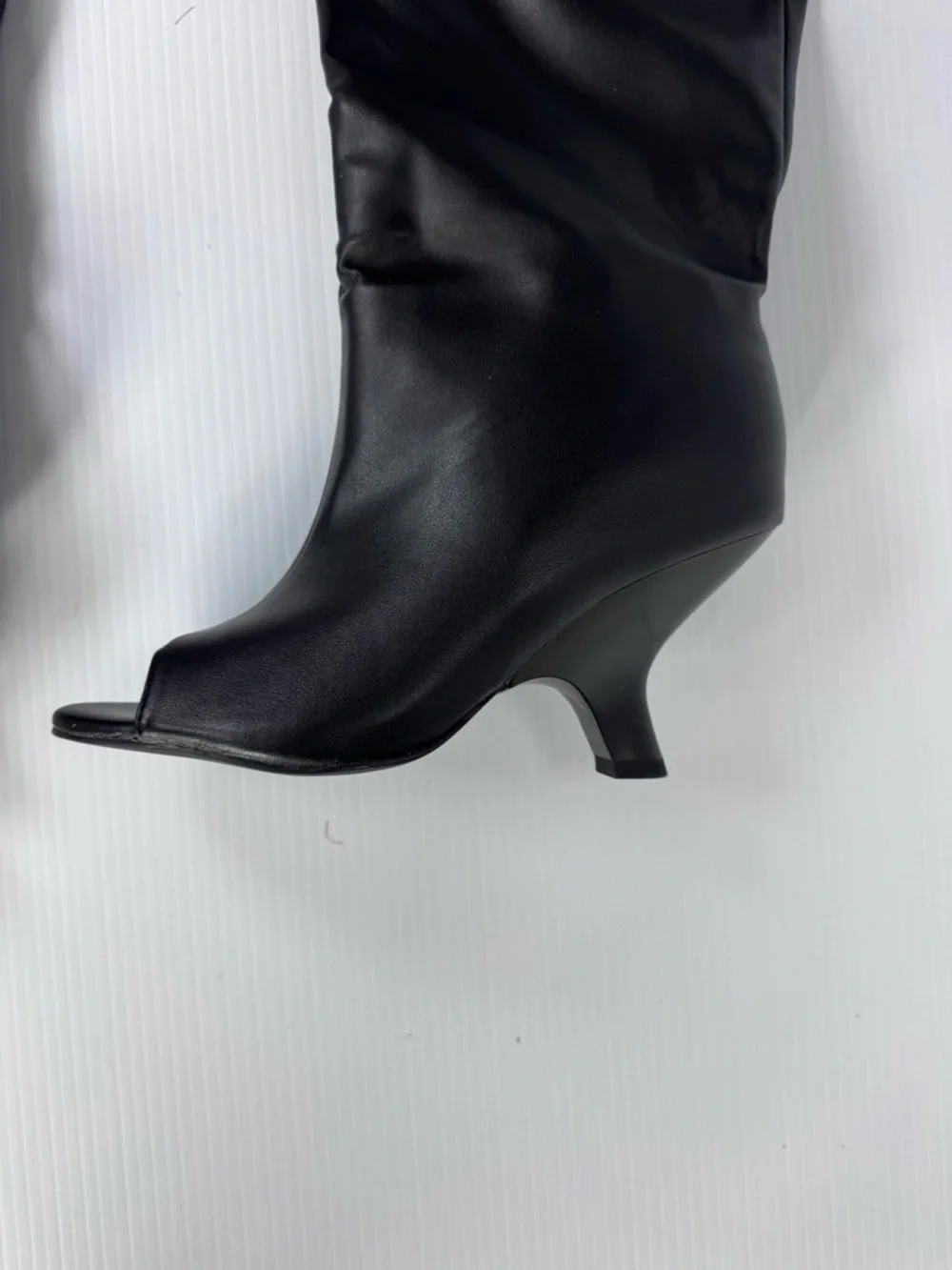 Black Slouchy Knee-High Boots Peep Toe Kitten Heel Size 6.5